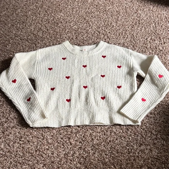 Cream Sweater with Red Heart Accents - Picture 1 of 3